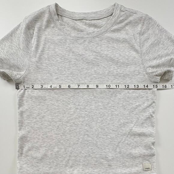 Vuori Pose Fitted Tee Size Small Activewear Athleisure Yoga Neutral Minimalist - Picture 6 of 7